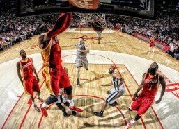 足彩网官网：多特蒙德体育总监凯尔强调全力留住施洛特贝克，坦言球员流动是足球常态